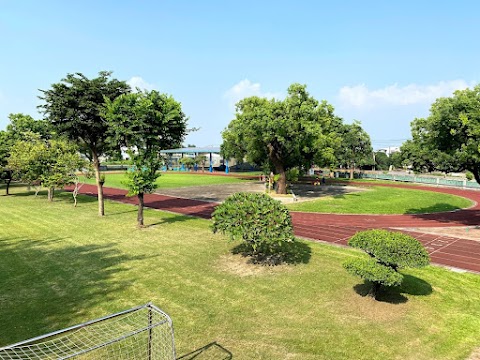 高雄市大樹區大樹國民小學