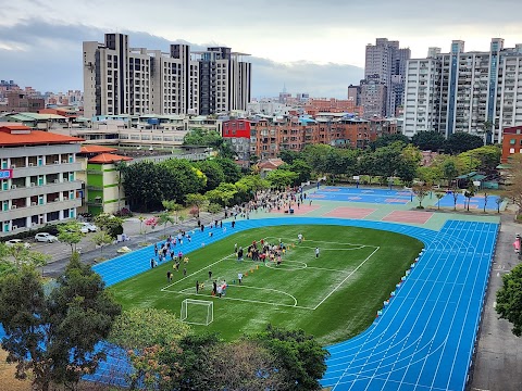 新北市立蘆洲國民中學