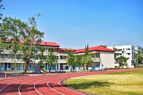 高雄市仁武區灣內國民小學