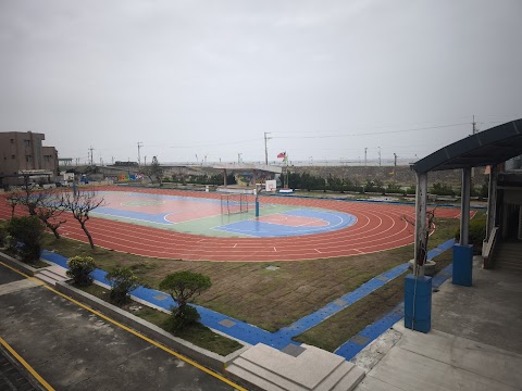 嘉義縣東石鄉塭港國民小學