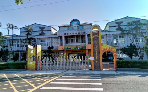 臺南市六甲區林鳳國民小學