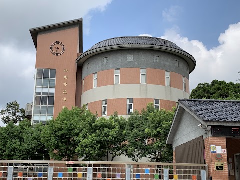 桃園市龍潭區龍潭國民小學