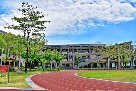 高雄市大寮區大寮國民小學