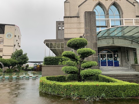 私立聖愛幼稚園