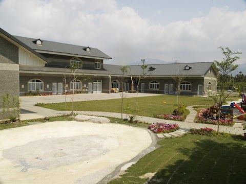 屏東縣私立愛群幼兒園