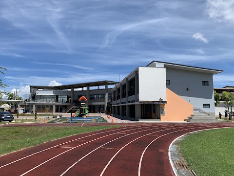高雄市湖內區三侯國民小學