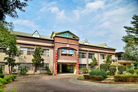 臺南市白河區河東國民小學