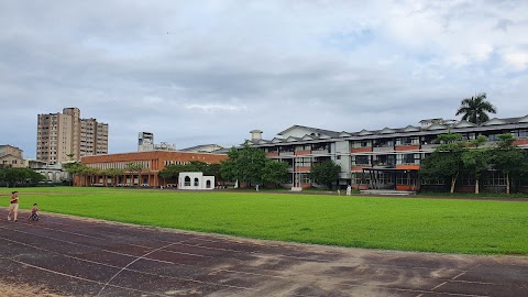 宜蘭縣立國華國民中學